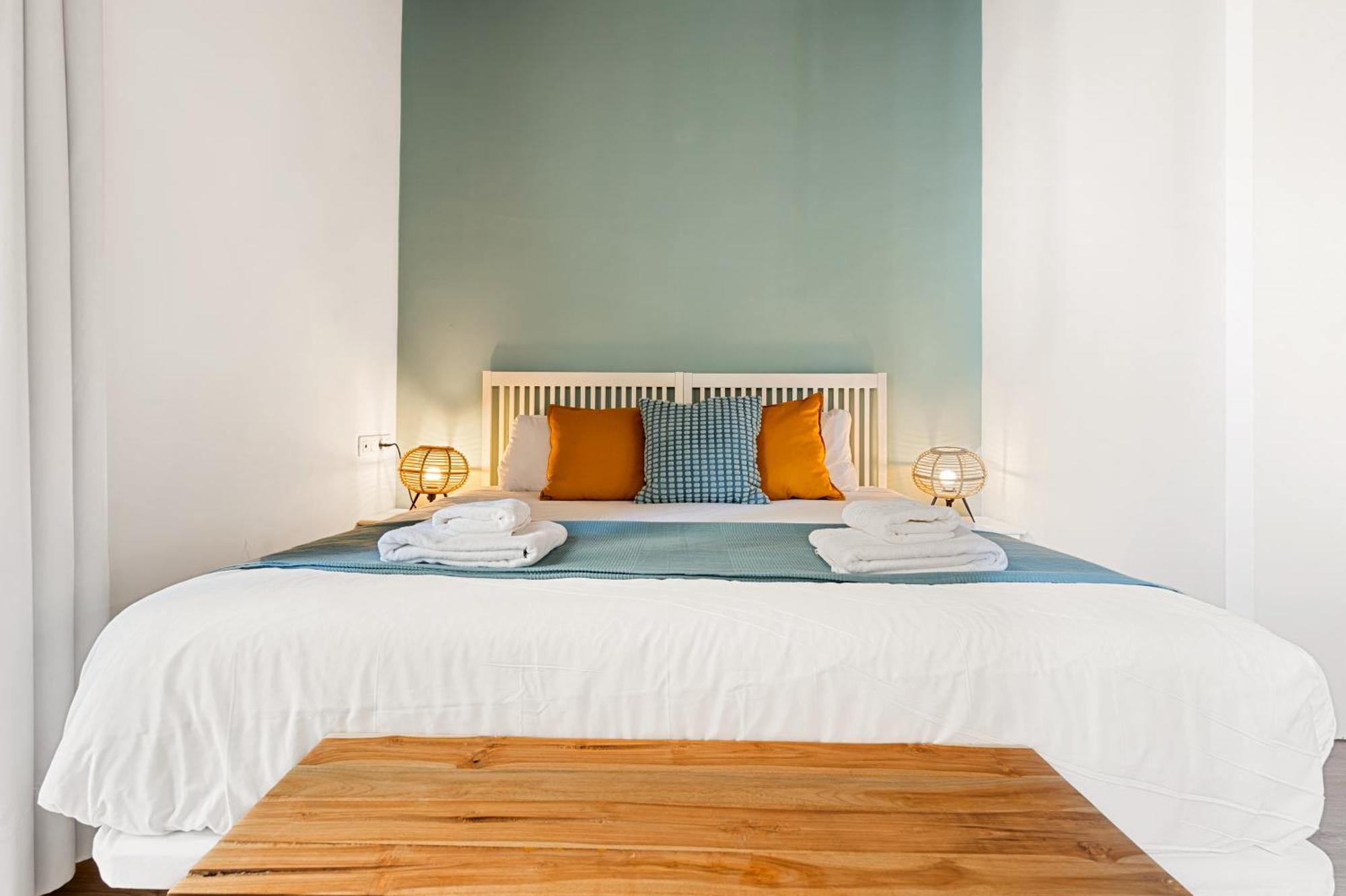 Lodging Apartments Barceloneta Beach Studio P2 ภายนอก รูปภาพ