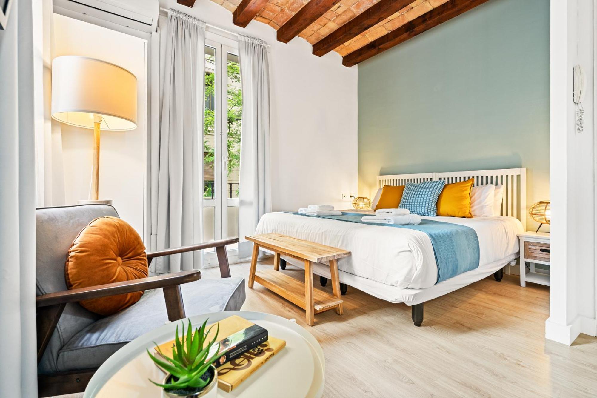 Lodging Apartments Barceloneta Beach Studio P2 ภายนอก รูปภาพ
