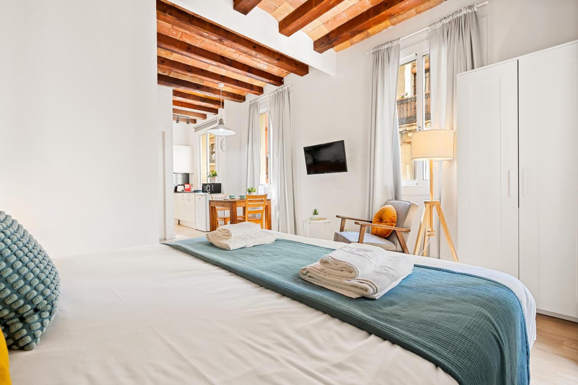 Lodging Apartments Barceloneta Beach Studio P2 ภายนอก รูปภาพ